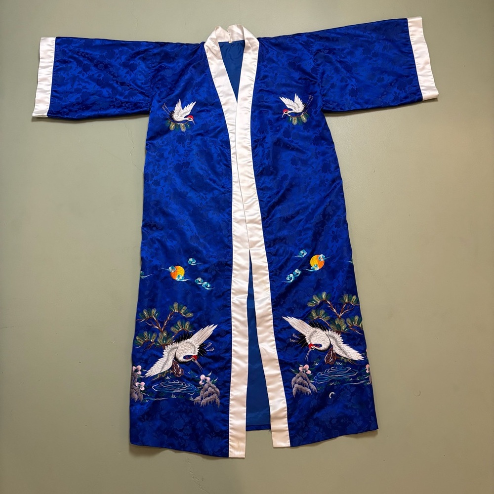 Blue Embroidered Kimono Robe